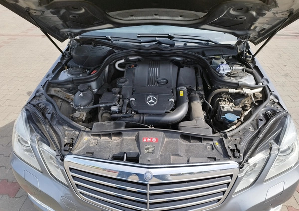 Mercedes-Benz Klasa E cena 49500 przebieg: 173000, rok produkcji 2010 z Luboń małe 172